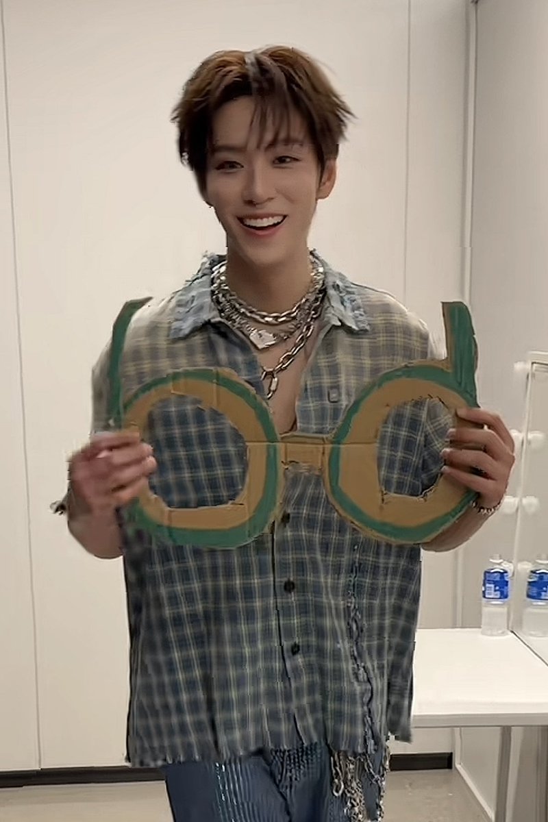 -`รอข่ายเหวินเดบิวต์☘️´- tweet media