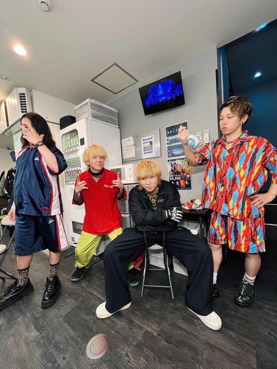 トラケミスト OFFICIAL tweet media