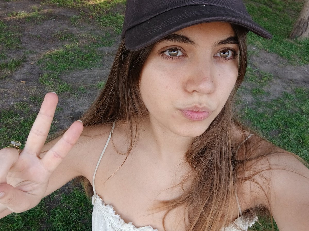 ela 🪲 tweet media