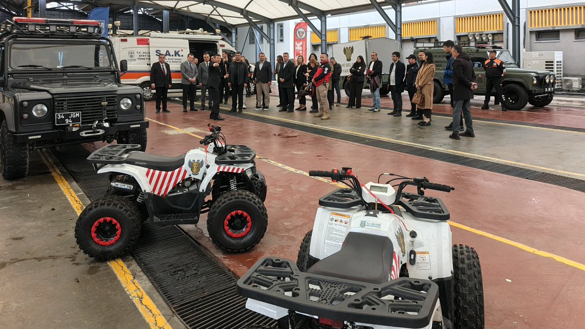 trakyakent's tweet photo. Trakya Belediyeler Birliği olarak Çevre, İklim ve Afet Platformu kapsamında, Silivri Belediyesi’ne teknik inceleme programı gerçekleştirdik.

📍Üye belediyelerimizin temsilcileriyle birlikte Silivri Belediyesi Afet Koordinasyon Merkezi’nde incelemelerde bulunduk.

#AfetYönetimi https://t.co/kEaVbhYAG1
