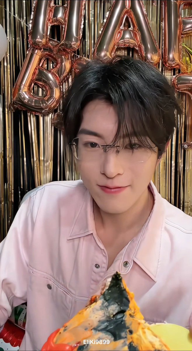 |𝙀𝙡𝙞𝙠𝙞₉₈₉₉=^^=|🌌~❥ ❷ tweet media