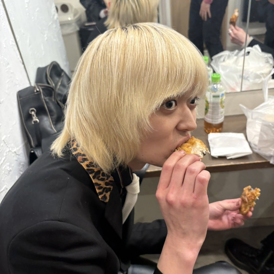 THE HEADGEARS tweet media