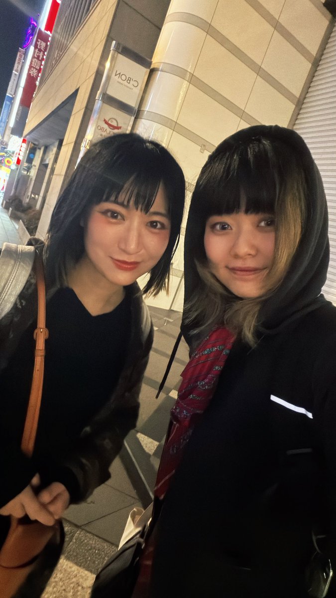 夏々野 七菜（ななの なな） tweet media