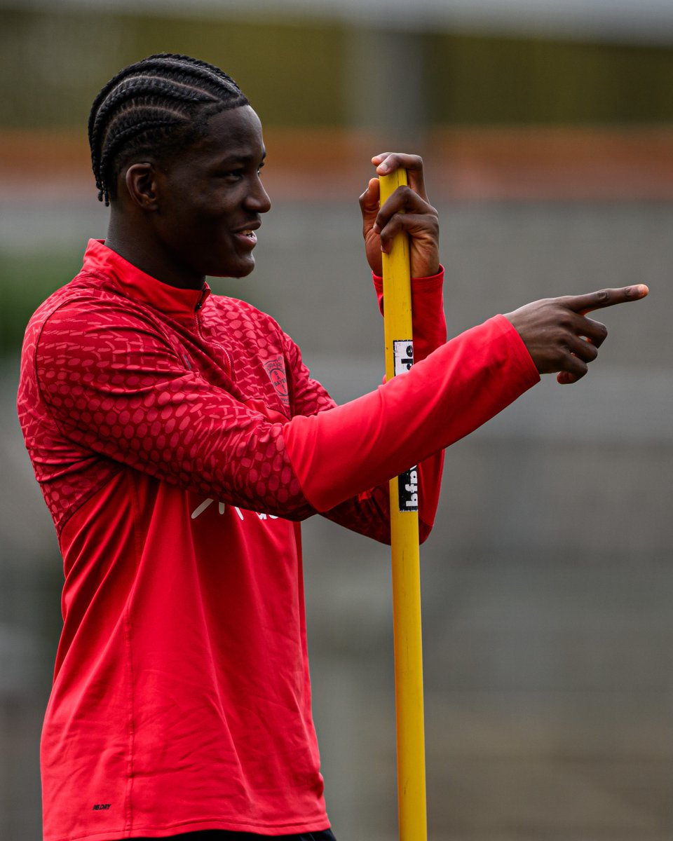 Bayer 04 Leverkusen tweet media
