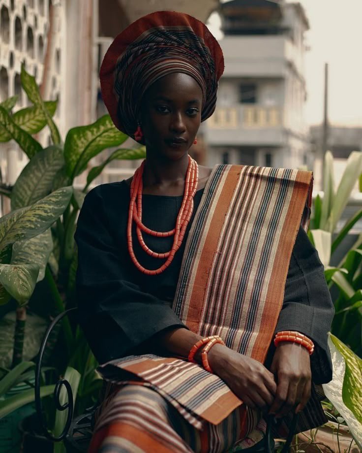 YORUBA STORIES🎖️ tweet media