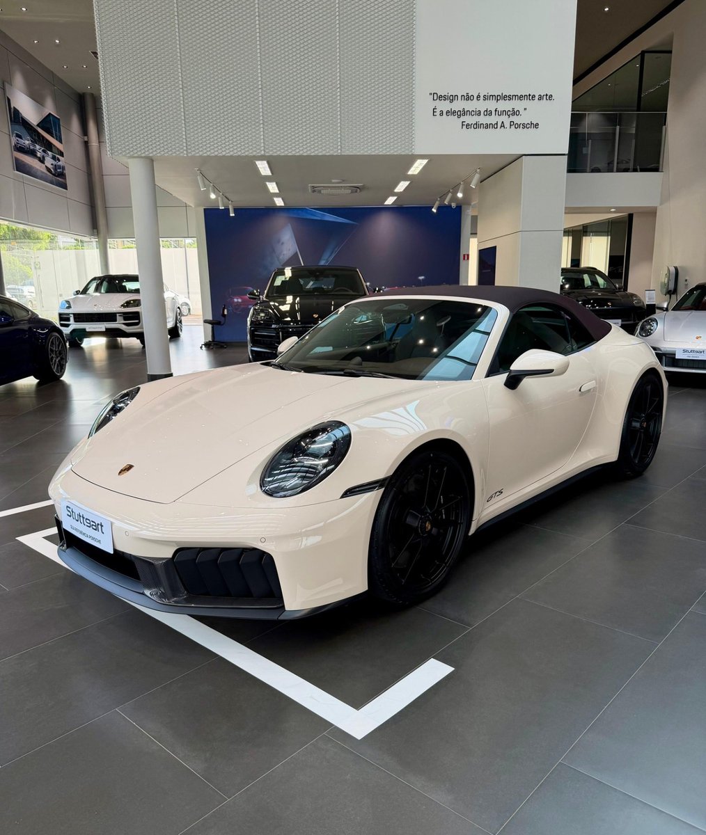 competitionreal's tweet photo. Porsche 911 Carrera GTS 🤍 https://t.co/vYCl6EUvK7