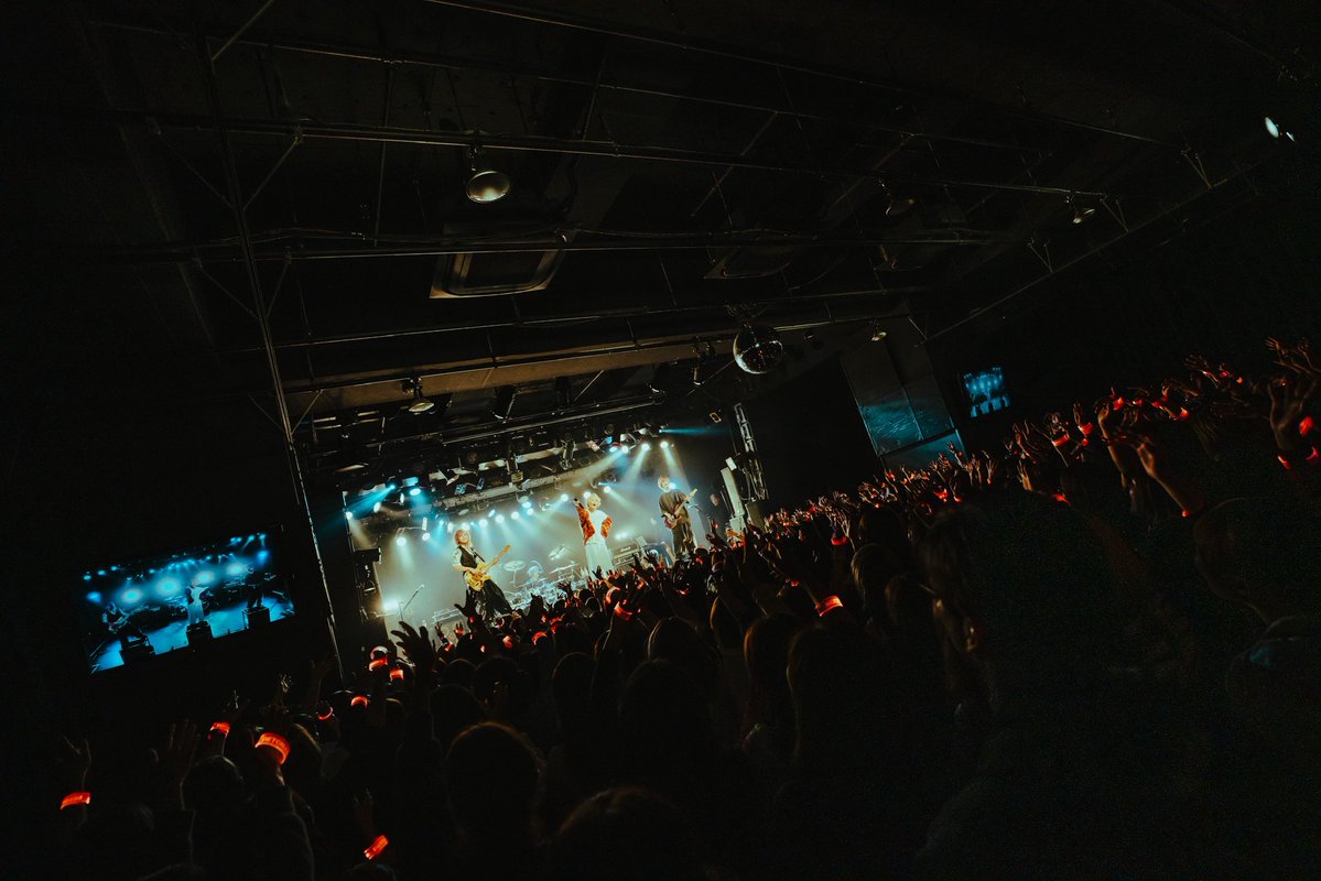 TNT_official_jp's tweet image. 2026.04.03 T.N.T LIVE TOUR 2026
-DETONATION-
at.仙台Rensa(宮城)

🐮Thank You !!!!🔥

#TNT #TNT_DETONATION 

【チケット🎫】
▷ぴあ、eプラス、ローチケにて発売中！
tnt-official.com/news/detail/73…

photo by @yukiya__kanda