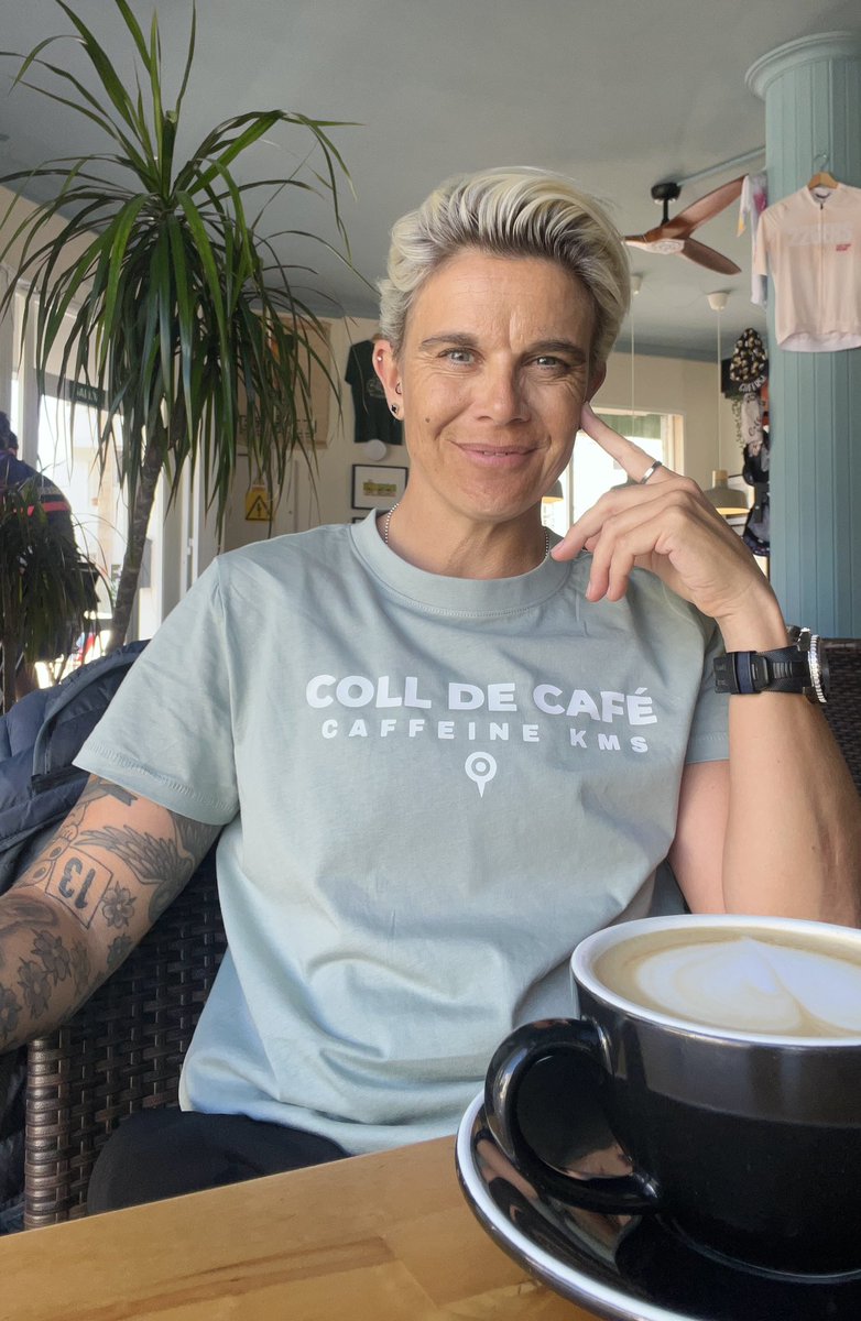OttilieQ's tweet photo. My favourite kind of Colls. Ones for coffee, especially at @holibikes 🤩☕️ #OQRideFast #OQServiceCourse #cycling #Mallorca https://t.co/zZGS9Q0ck3