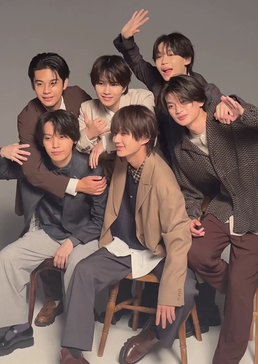 pdjpa's tweet photo. 女子ｷ😭😭😭😭😭😭😭😭😭

まず推しふたり並んでる時点でやばい。 https://t.co/m8uSc4ZPt0