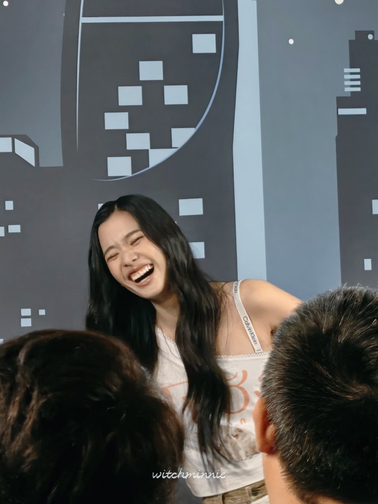 เลิฟ ๆๆ พิ้ตูตี้ 

#intuyou 
#tontawan