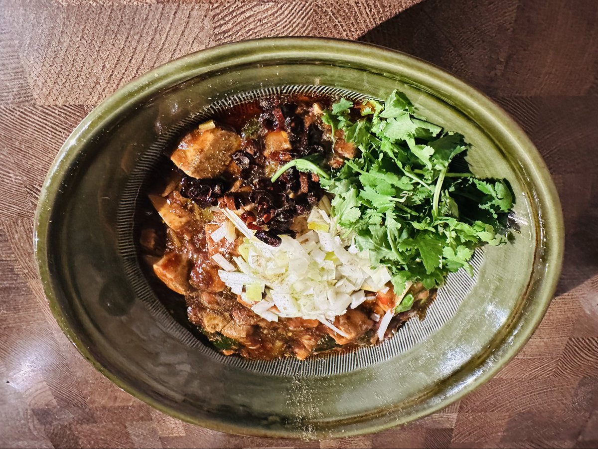 ZILCONIA / 今津 tweet media