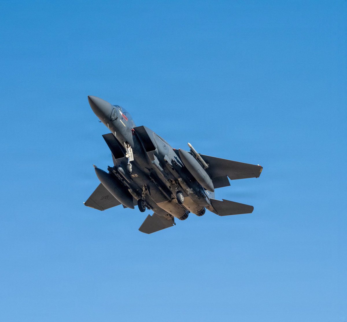 Ash Crypto tweet media