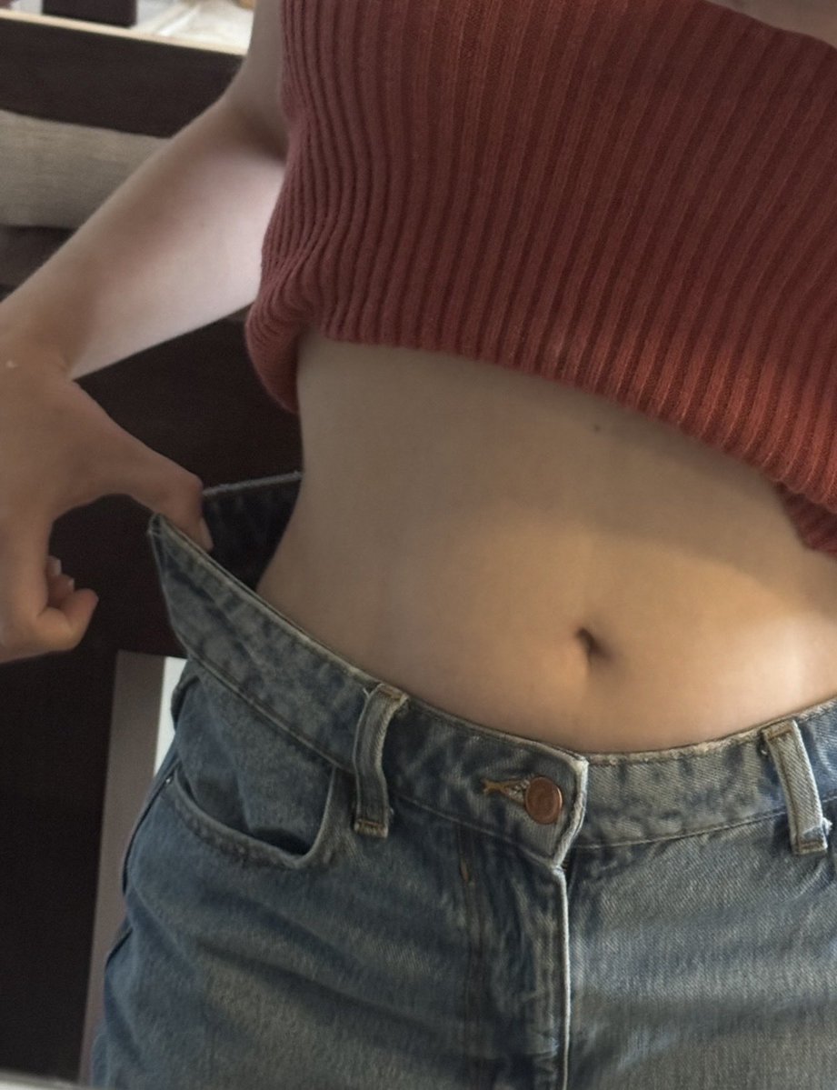 Lía Trueba tweet media