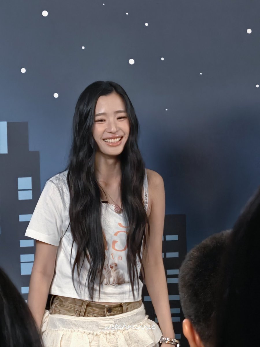 วันนั้นสนุกมาก ฟังเรื่องเล่าจาก นสด.แล้วคิดว่าต้องไปดูหนังให้ได้ ชอบตอนเล่นเกมมาก แต่ไม่ได้ถ่ายมาเพราะอยากให้ทุกคนดูตอนรายการออน ☺

#tontawan
#KATANYUTONIGHTxGOHAN