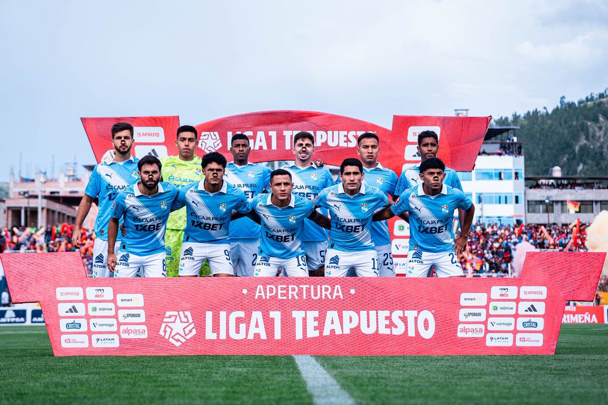 Enríquez; Sosa, Abram, Lutiger, Cristiano; Cazonatti, Távara, Wisdom; Ibérico, Castro y Ávila. Así forma Sporting Cristal ante CD Moquegua.

📷 <a href="/amelgarejob/">Alex Melgarejo</a> 

<a href="/CTactica04/">𝐂_𝐓𝐚́𝐜𝐭𝐢𝐜𝐚 𝟎𝟒</a>