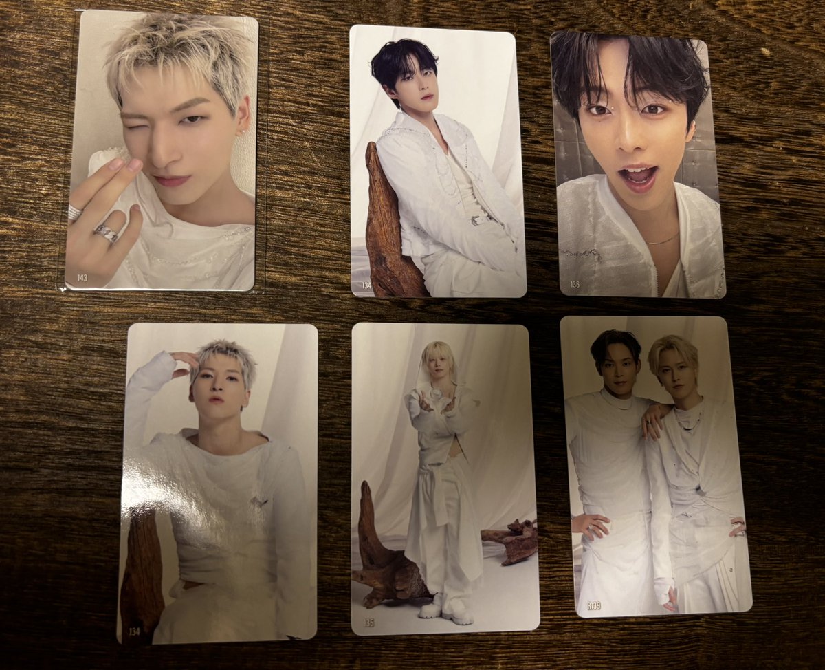 もことこ tweet media