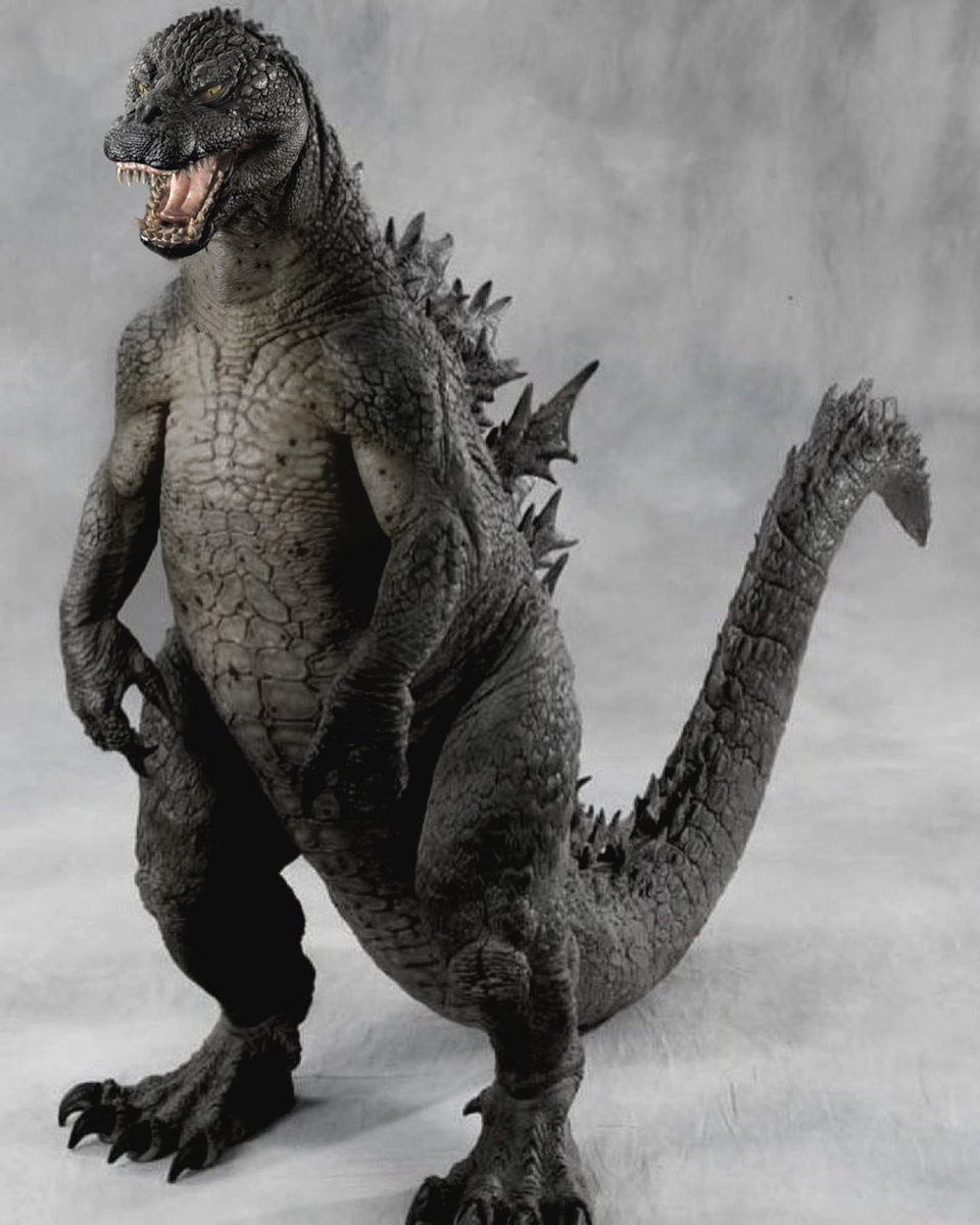 i might not seem like it but im a bit of a godzilla fan too. anyway

i really dislike designs that wander too far off from the heisei/millenium designs. thats why i prefer a stan winston goji for an american version WAAAY more than the monsterverse one
