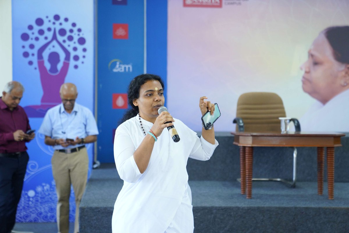 Amrita Vishwa Vidyapeetham tweet media