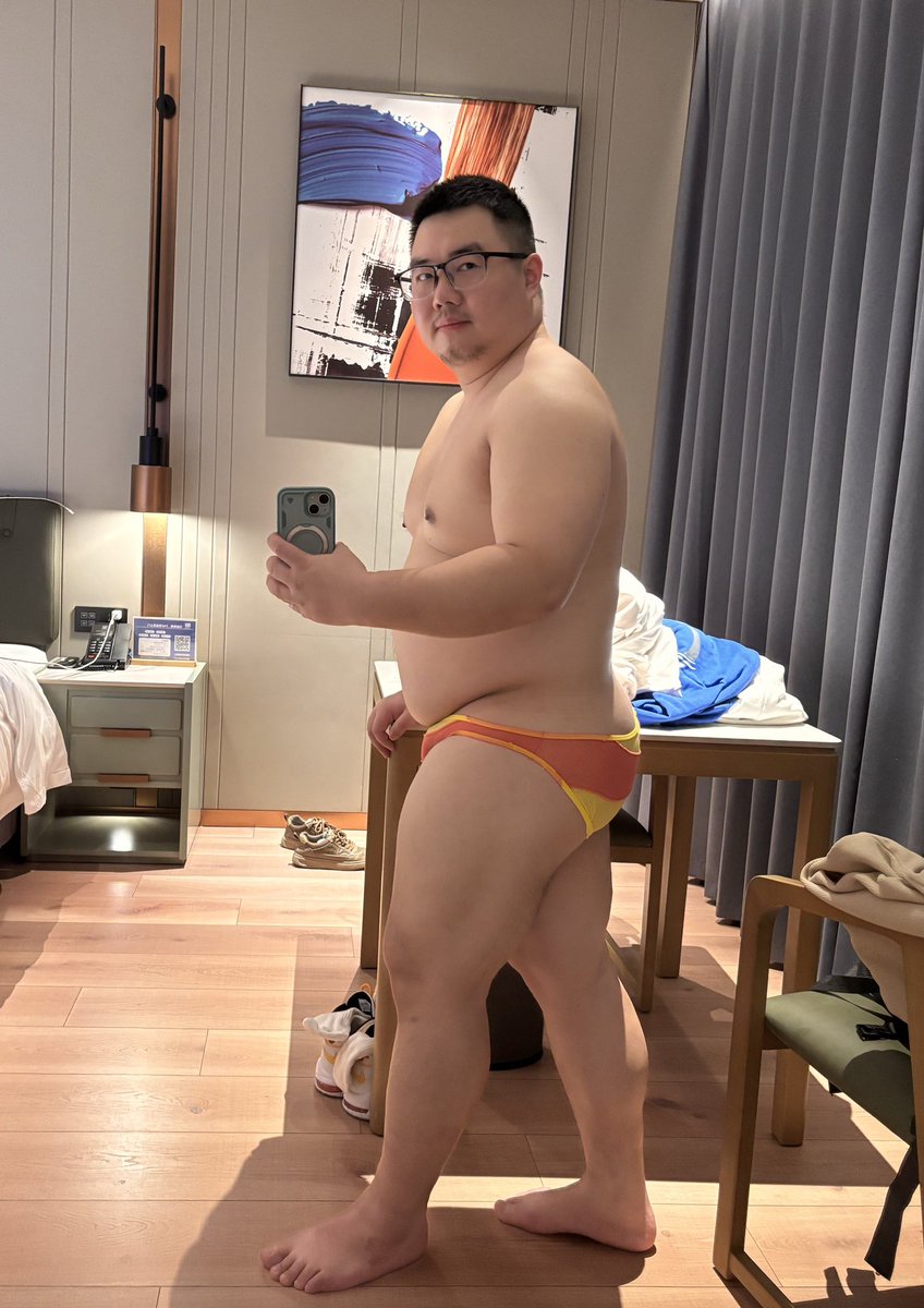 王小谦本谦 tweet media