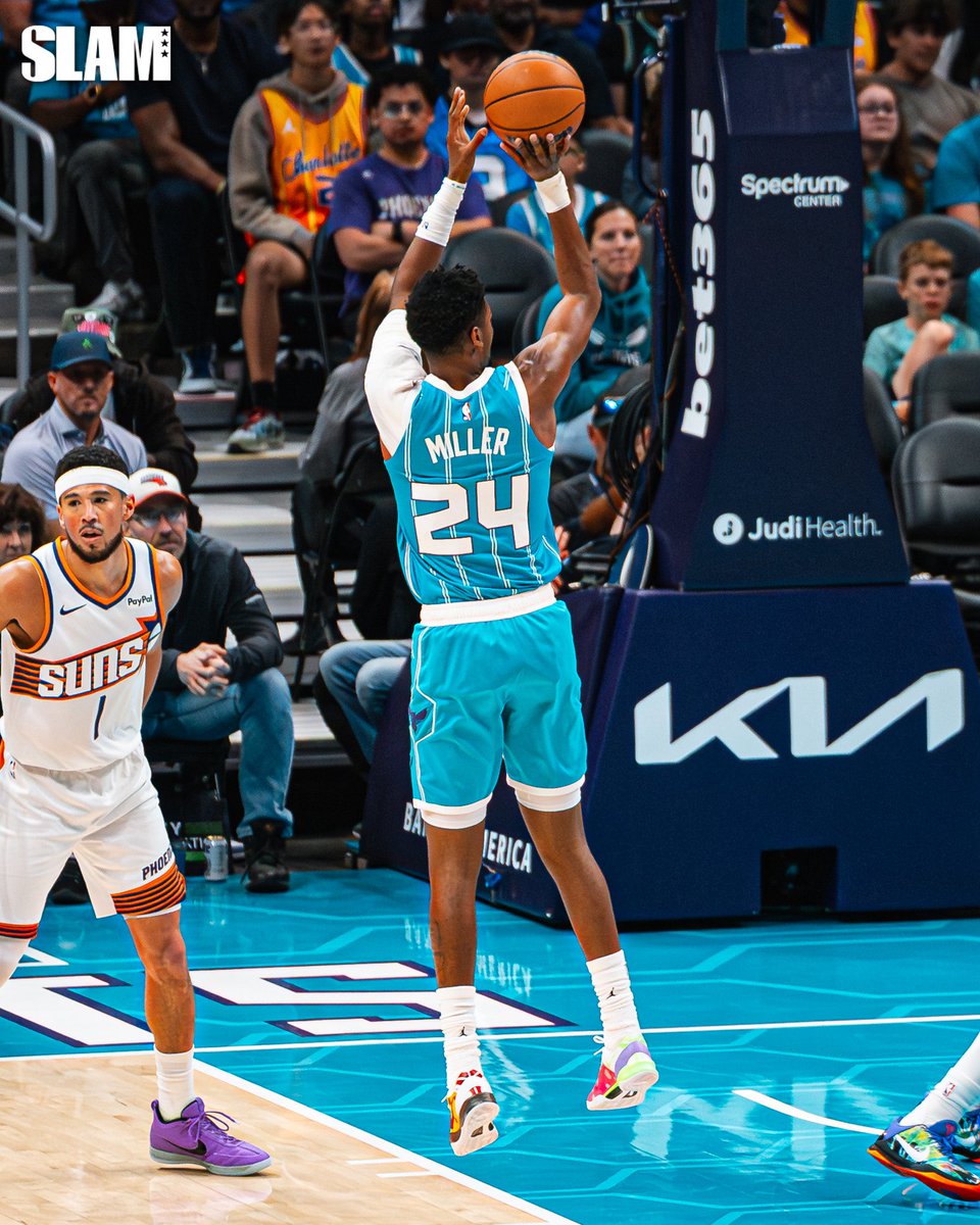 SLAM Kicks tweet media