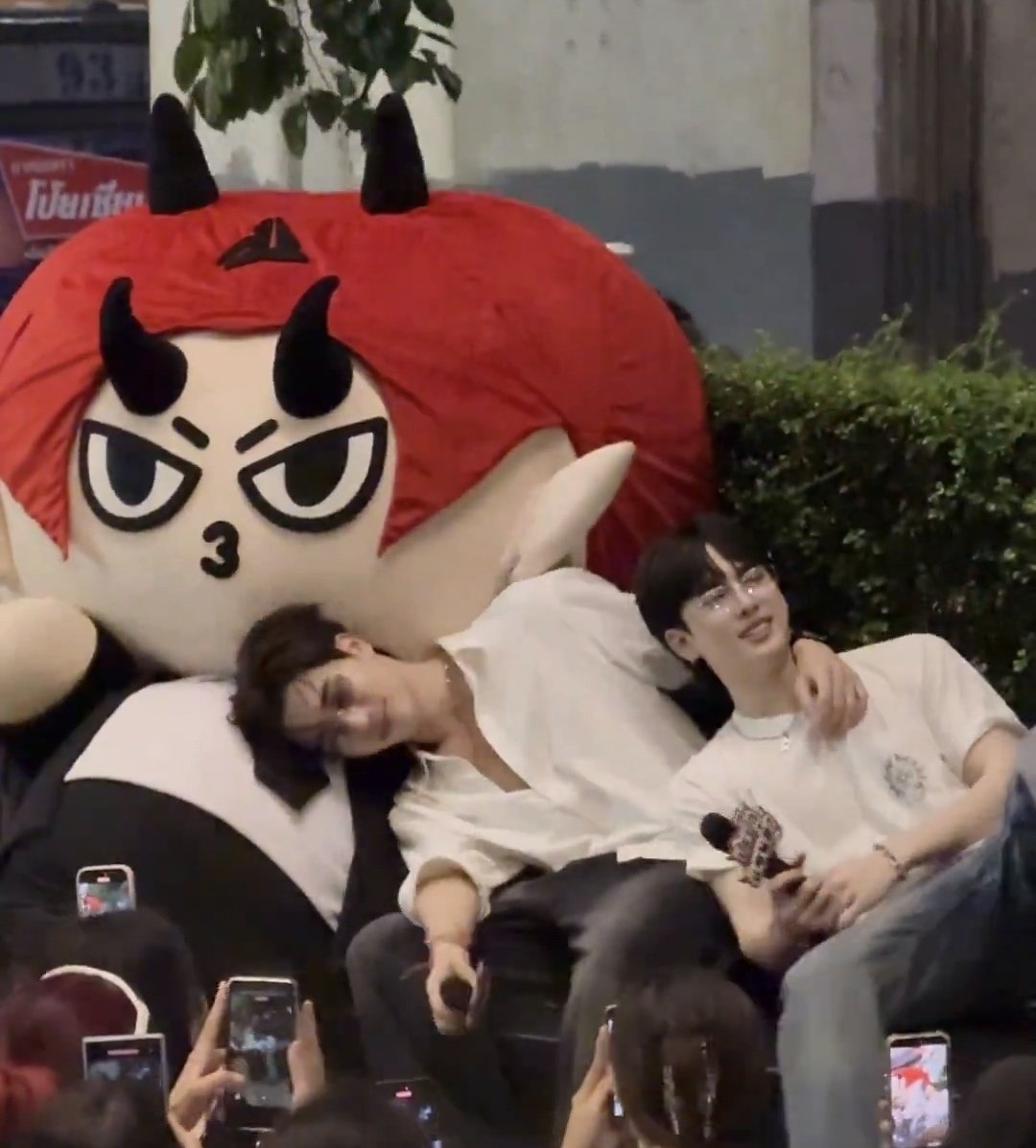 chuchunim tweet media