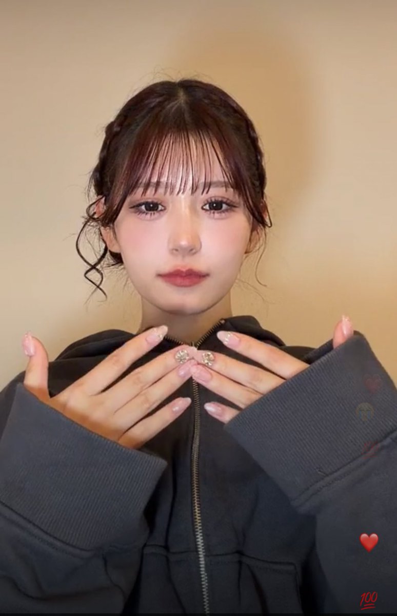 りたりた tweet media