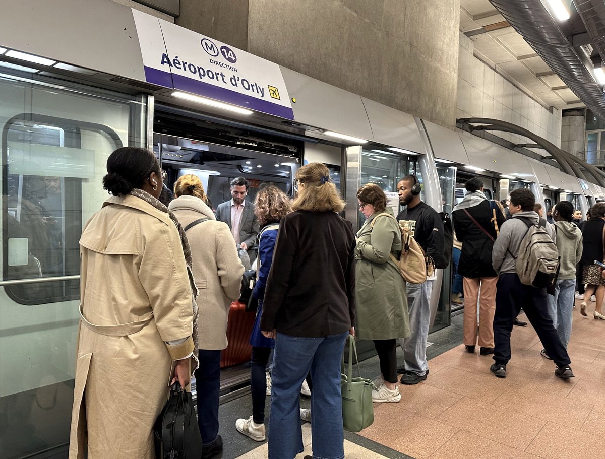 Le Parisien | transports tweet media