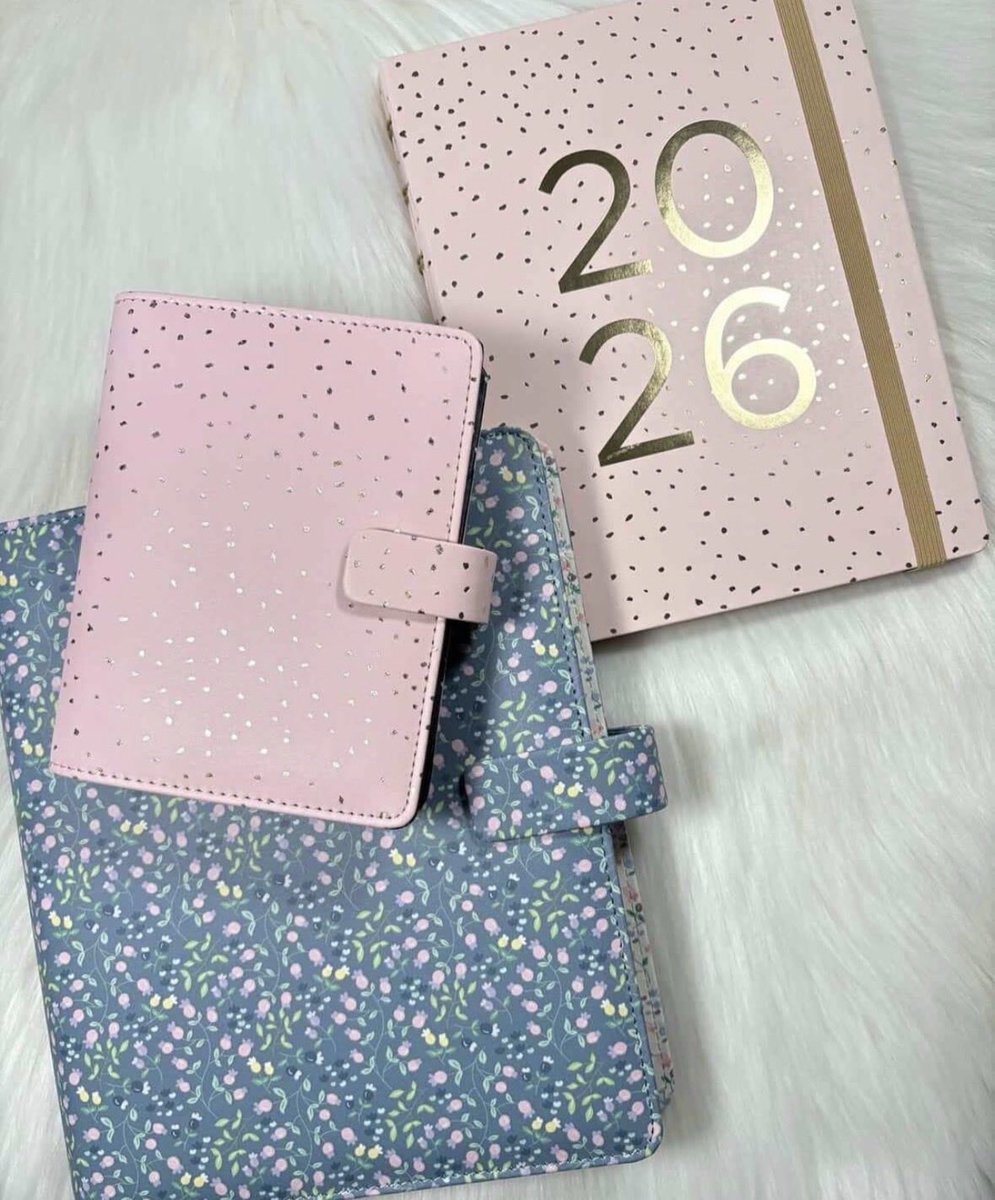 filofax's tweet photo. Our Confetti range brings a joyful burst of colour to your year ahead, while the delicate florals of the Meadow Collection capture the beauty of the season in bloom. Discover our 2026 Planners, all our organisers and more, at https://t.co/a0NwIV87ap https://t.co/tGx2D9koN4