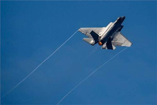 عاجل.. عملية البحث عن ناجين مستمرة.. سقوط طائرة مقاتلة أمريكية في إيران.. تفاصيل 