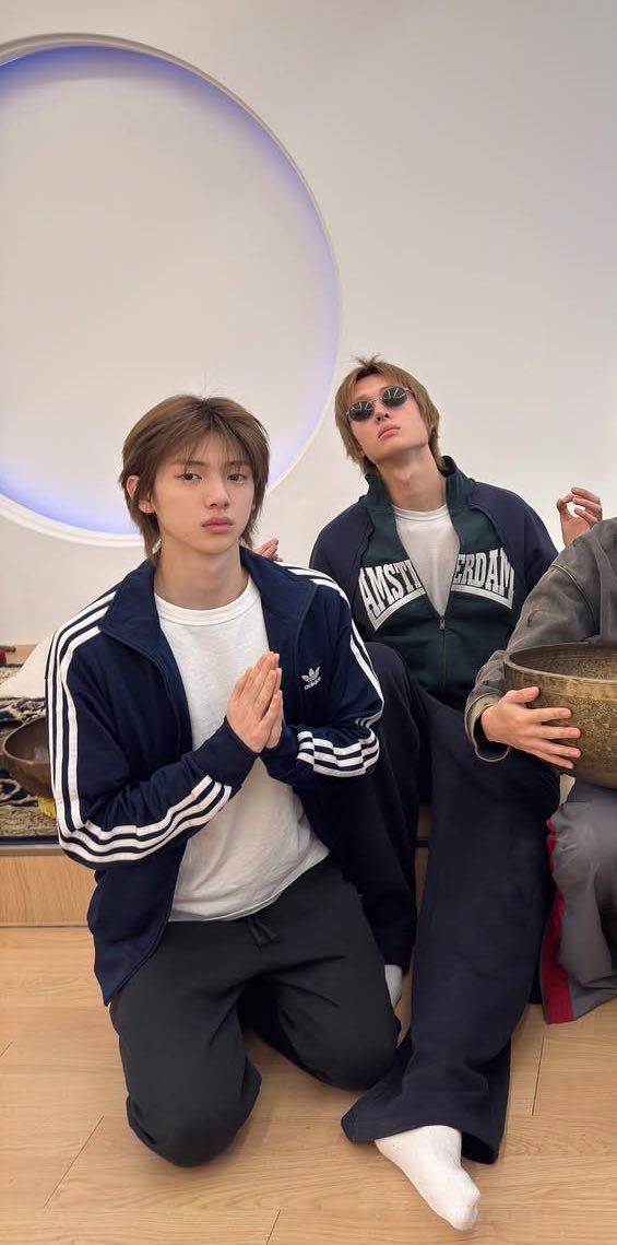 alunar ﾟ☾⋆☁︎⋆ tweet media