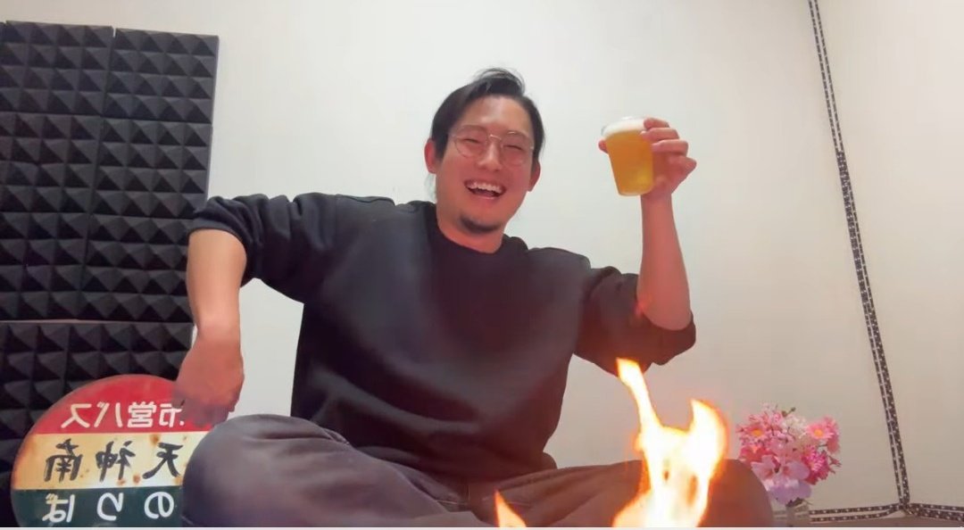 なかめ tweet media