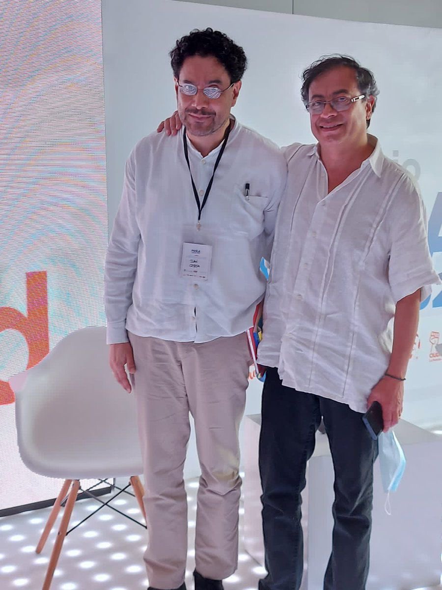 Alejandro De Bedout tweet media