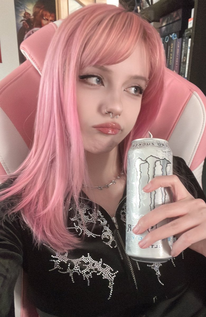 Aimy 🍓🥛 tweet media