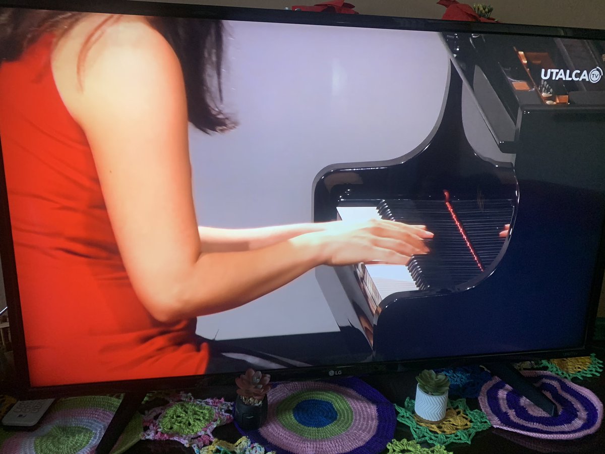 NinaGonzlezF's tweet photo. La #Utal como siempre inundándonos de cultura en el Maule 👏🏻👏🏻🥰 https://t.co/z51b1iYz7q