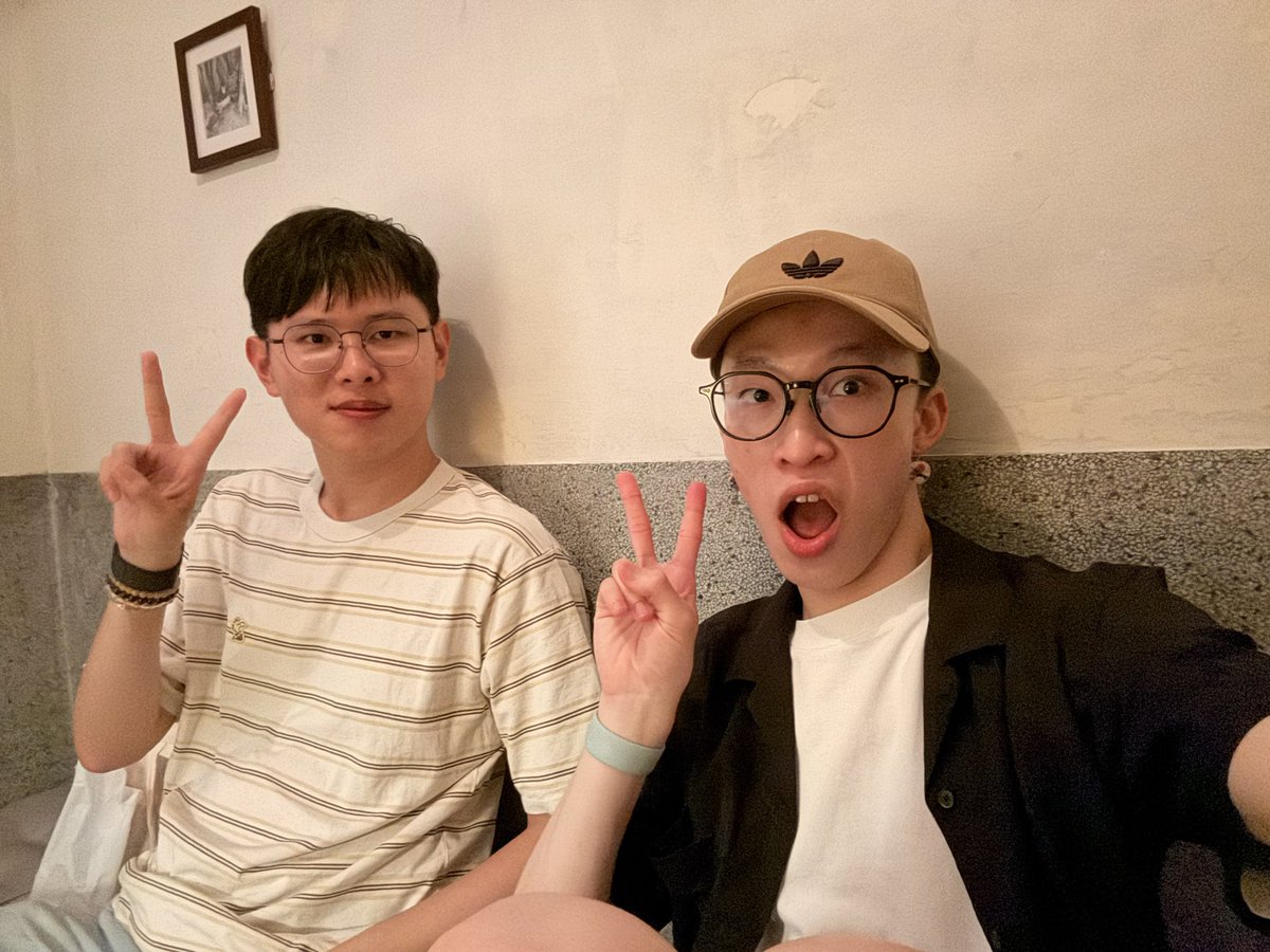 chachaleeleecha's tweet photo. 吃吃吃 終於吃到這間了 超愛🤣 https://t.co/UmmJzFJIZU
