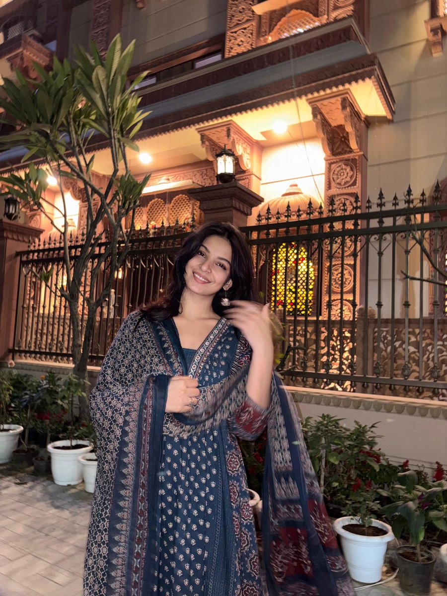 sanss🕯 tweet media