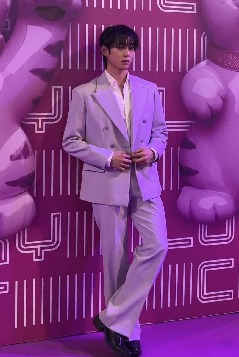 คุณยายมอมอ tweet media