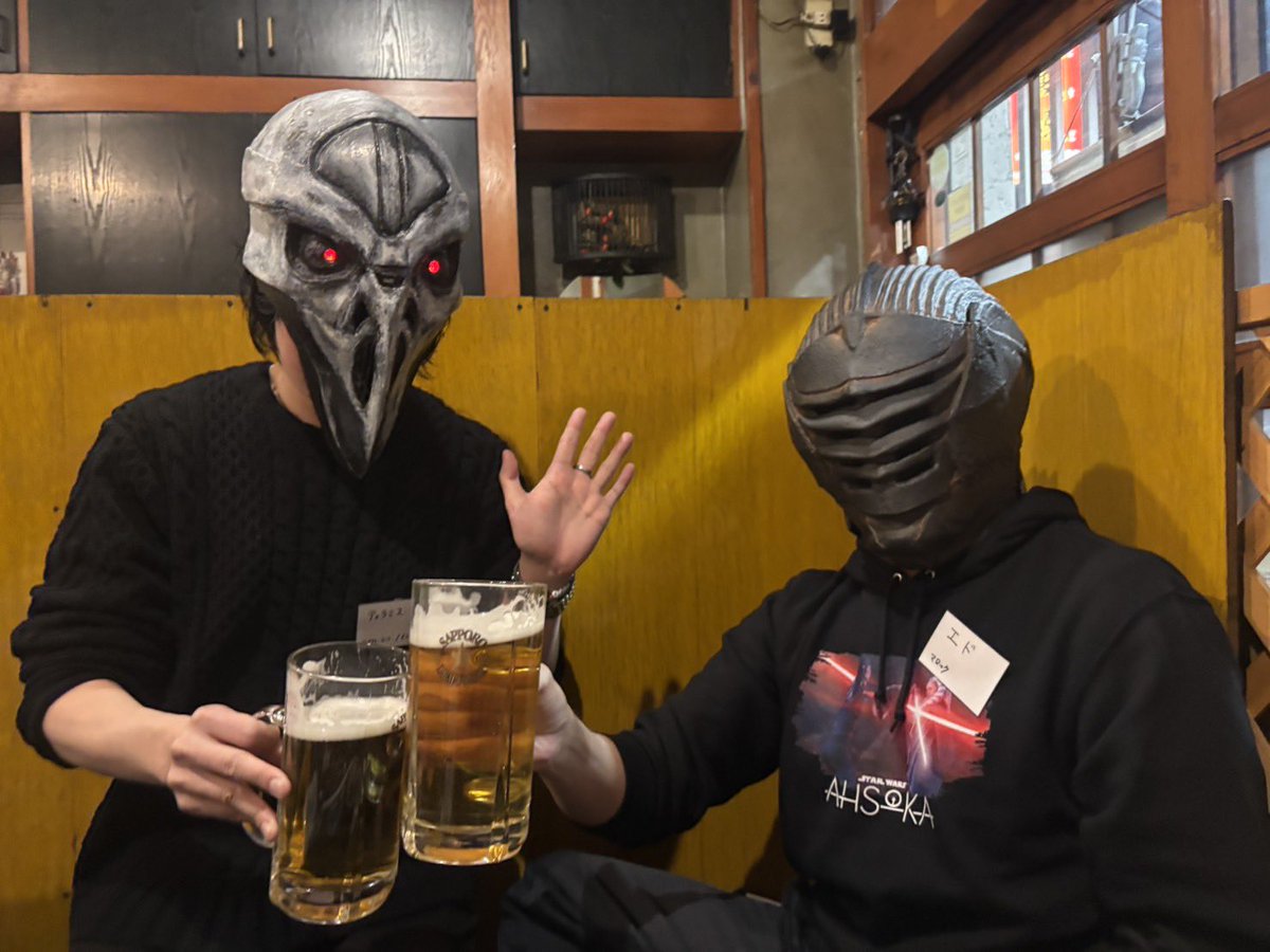 マロックの登場を知ったSWCJから1年弱。ティザーに歓喜したこの日から早2ヶ月以上。来週から配信とは。なんだか感慨深いね🤭
#MaulShadowLord