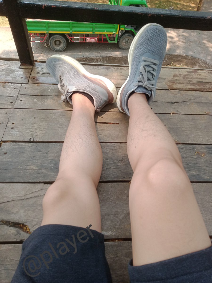 ถึงแดดจะร้อนแต่ก็ยังใส่อยู่นะ