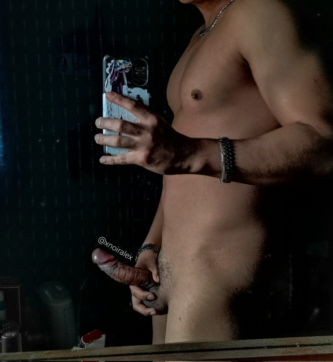xnoiralex's tweet photo. @VierMejias 🥴🤟 https://t.co/H1XzYQkov0
