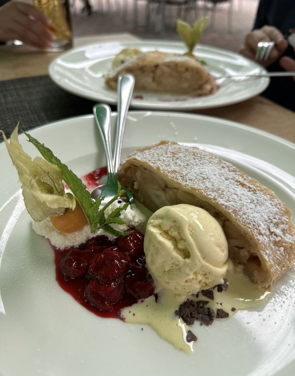 Kadewskaja tweet media