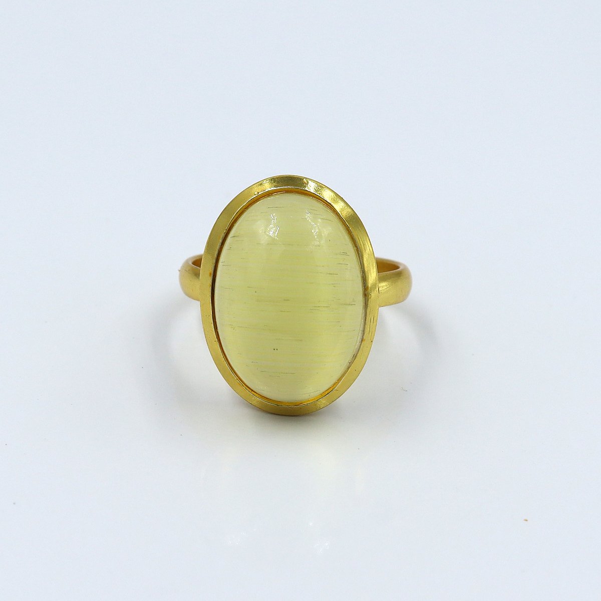 shreejijew50441's tweet image. Handmade Yellow Monalisa Gemstone Ring, Sterling Silver Gold F by Shreejijewells 
 etsy.me/4dt4bAN via @Etsy 

#elegantring #ring #gemstone #gemstonering #silverjewelry #silverring #stonering #ovalgemstone #gemstonering #gemstonejewelry #silverring #sterlingsilver
