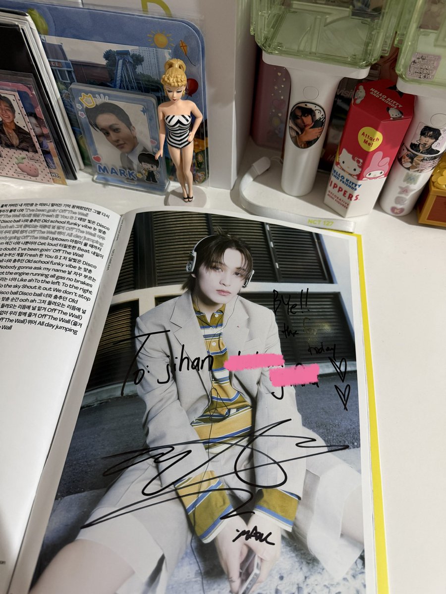 ji 𝜗ৎ tweet media