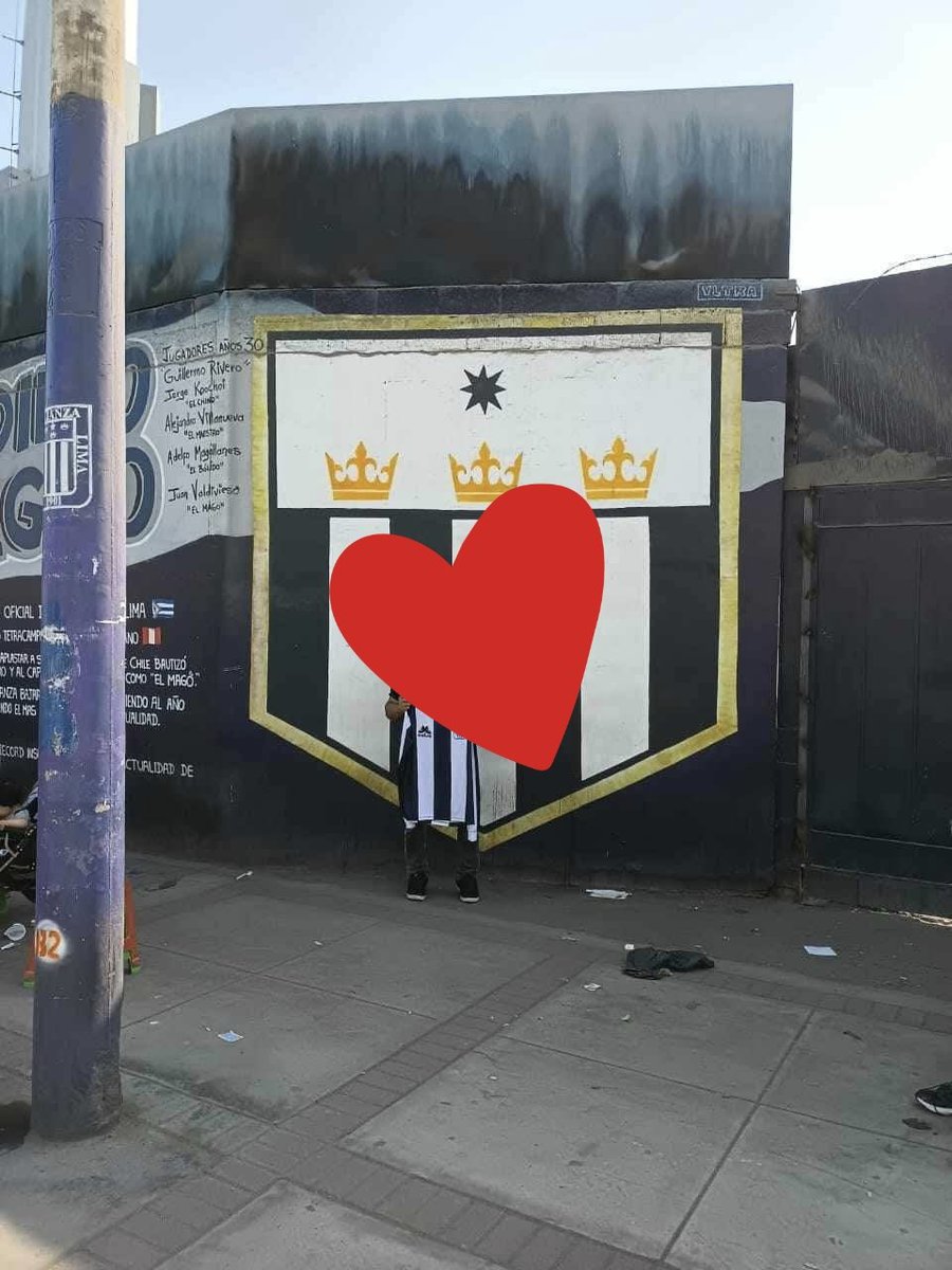 Historia.
Los tres reyes magos en el escudo de Alianza Lima.