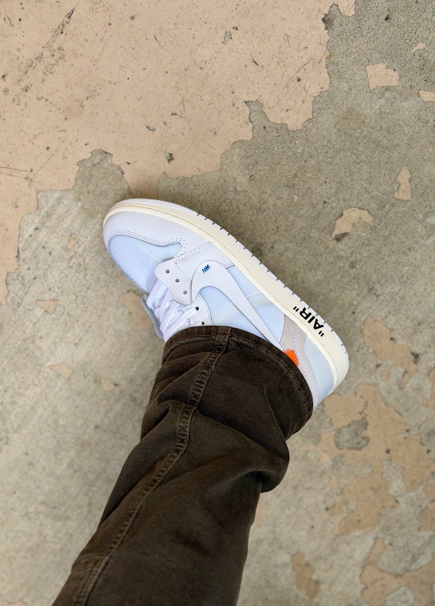 E d d i e tweet media