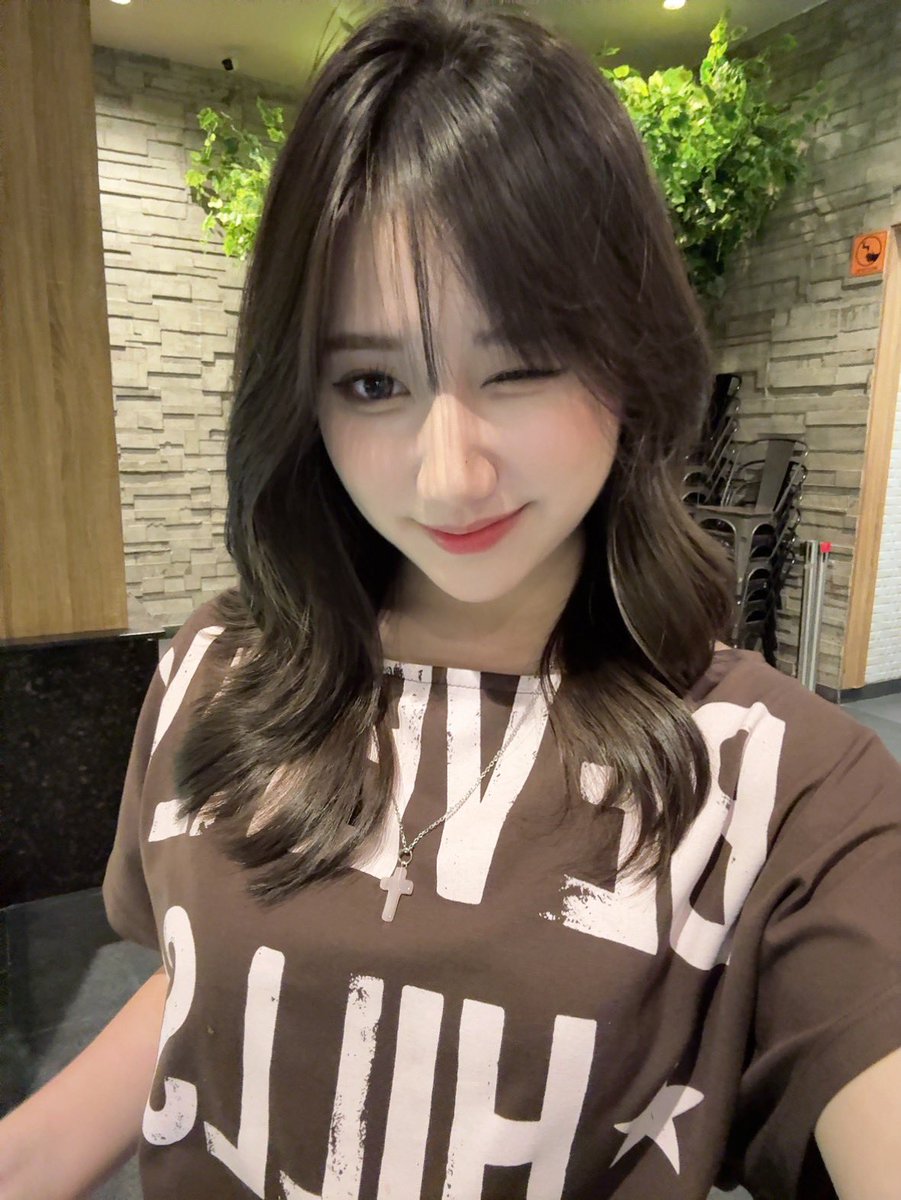 Cathleen Nixie tweet media