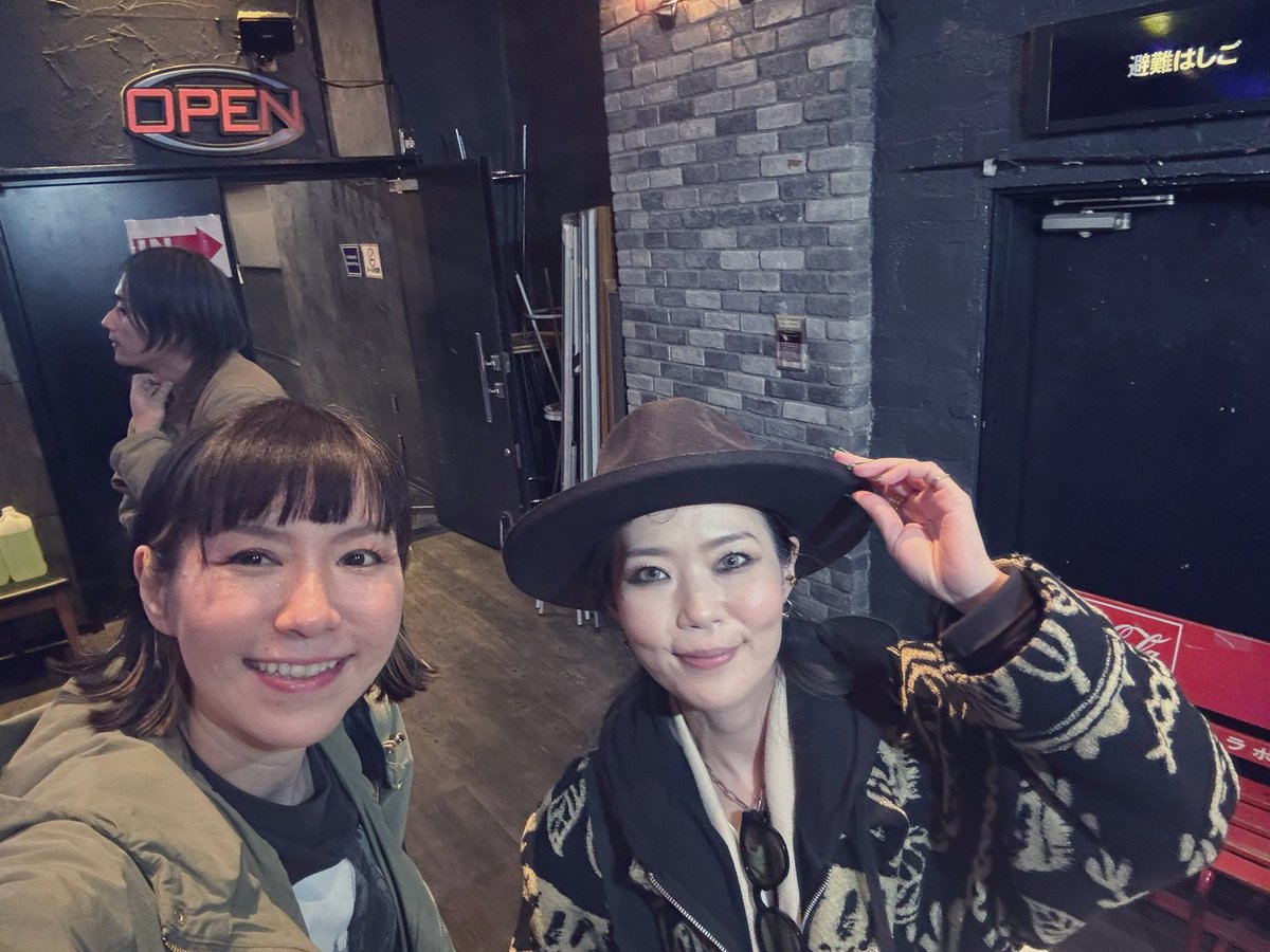 アサヒキャナコ@バックドロップシンデレラ tweet media