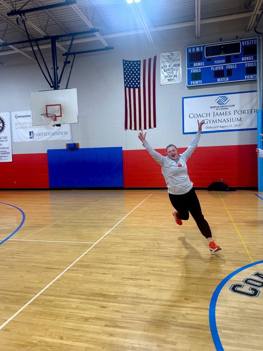 Illinois Softball tweet media