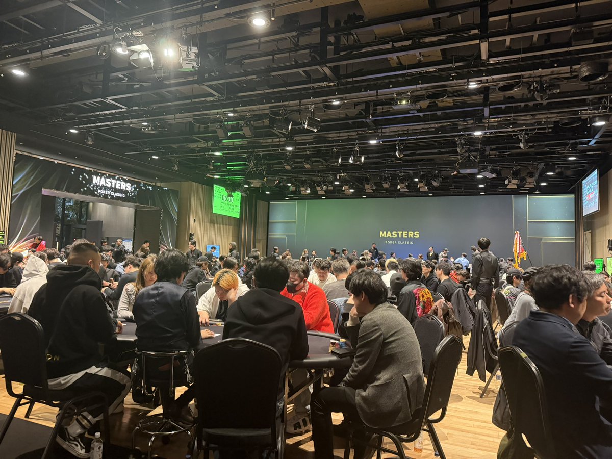 midnight tweet media