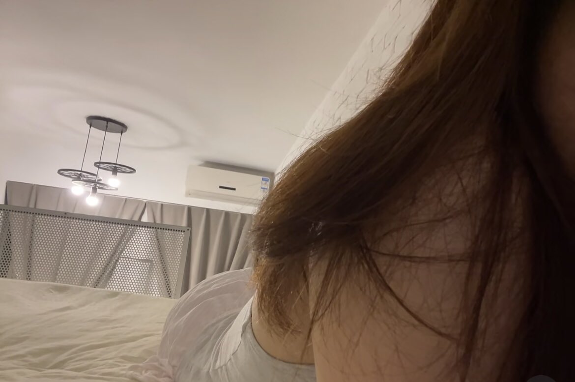 小蒂娜 tweet media